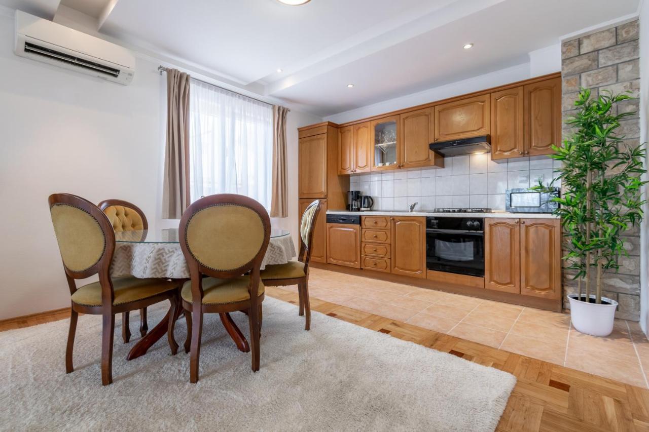 Apartment Iva With Sea View 마카르스카 외부 사진